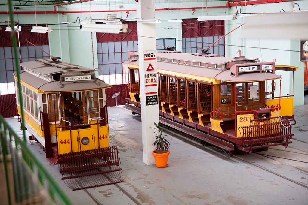 Starsze tramwaje w Museu da Carris