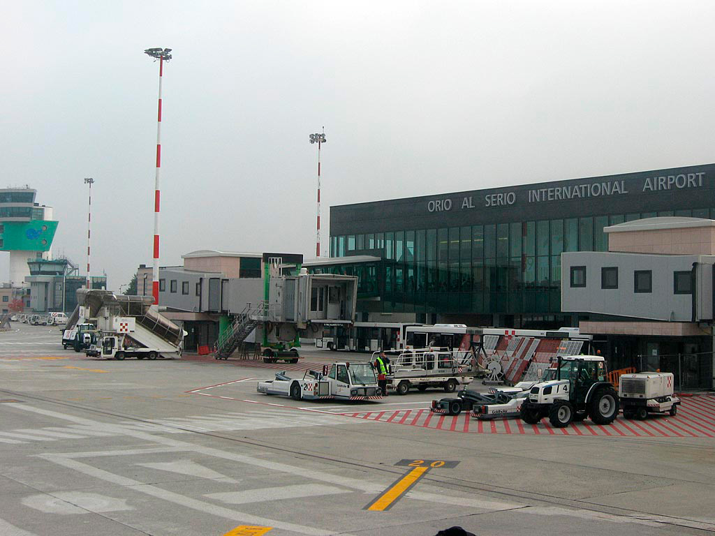 Na płycie lotniska Orio Al Serio (Bergamo)