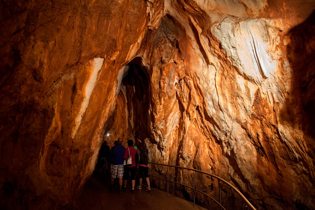 Jaskinia Gombaszecka - gotyckie przejście